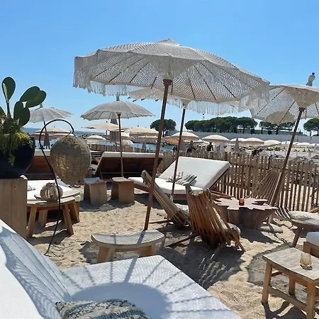 Апартаменты Golfe Juan T2 A 5 Min A Pied Des Plages De Sable *